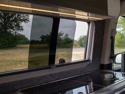 SALTY BLUE Mercedes-Benz Vito 114 CDI, inkl. Premium Ausbau