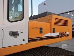 LIEBHERR R924 Long Reach