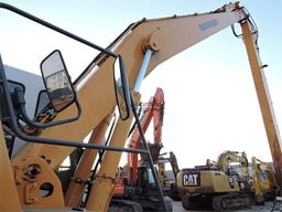LIEBHERR R924 Long Reach