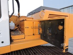 LIEBHERR R924 Long Reach