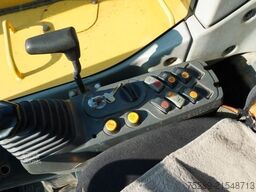 KOMATSU PW 98MR-6 PW98 Mobilbagger SW08 10.000 Kg