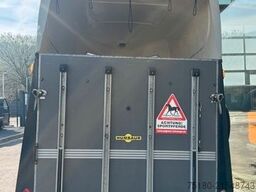 HUMBAUR Rapid Pferdeanhänger 2t SK DS Holz/Poly