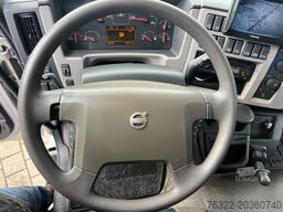 Volvo FL 250 4X2 16t NL / GESLOTEN LAADBAK + LAADKLEP...