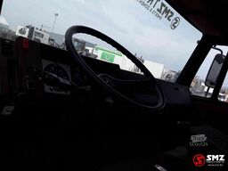 Mercedes-Benz Ecoliner 814 benne grue