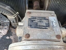 MERCEDES-BENZ 1017