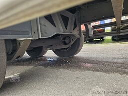 HUMBAUR HSA 2006 | GALVANIZED CHASSIS | SAF DISC.