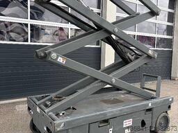 Haulotte Compact 12 - 11,75m Scherenarbeitsbühne