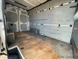 MERCEDES-BENZ Sprinter 316 CDI L2H2/ Autom./ AC/ Navi/ AHK 3.5
