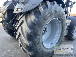 Fendt 824 VARIO S4 Profi Plus