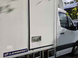 Mercedes-Benz Sprinter 319