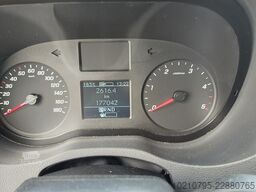 Mercedes-Benz Sprinter 319