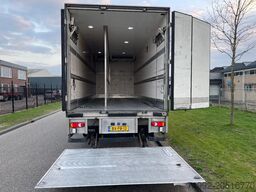 Renault Midlum 270 2010 chereau + carrier