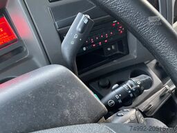 Renault Midlum 270 2010 chereau + carrier