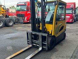 Hyster J3.5XN Sideshift, Vorkverstelling