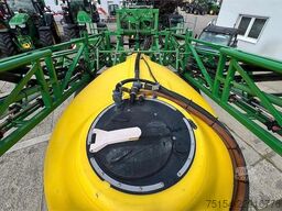 John Deere 740 27m Section Control