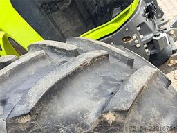 CLAAS Axion 870 CMATIC