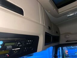Mercedes-Benz 1845 Arocs 4x4 HD 1-Hand