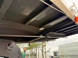Renault PREMIUM 340 6x2 MANUAL PUMP - TIPPER - MANUAL G...