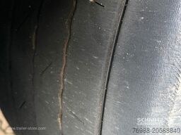 Schmitz Cargobull Curtainsider Mega