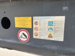 SCHMITZ CARGOBULL SKI 18 SL-7.2 SR 28m3 el. Verdeck Liftachse