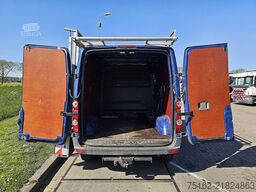 VOLKSWAGEN CRAFTER 35 2.5