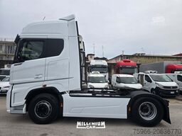 Ford Ford Fmax 500 anno 2023 km118000 con Adr