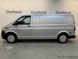 Volkswagen Transporter 2.0 TDI L2H1 150 PK Automaat / Euro...