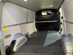 Volkswagen Transporter 2.0 TDI L2H1 150 PK Automaat / Euro...