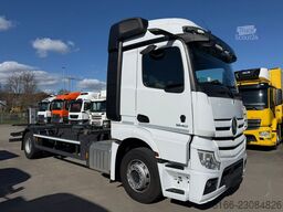 MERCEDES-BENZ ACTROS 1840 L 6-Sitzer BDF-Fahrgestell 7,45 m