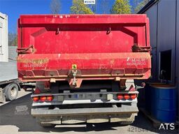 Maur tri-axle trailer