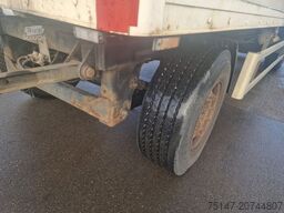 ACKERMANN-FRUEHAUF 18 to 2-Achs Anhänger Koffer Portaltüren