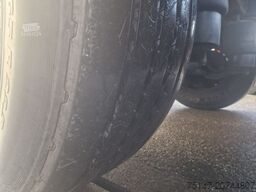 ACKERMANN-FRUEHAUF 18 to 2-Achs Anhänger Koffer Portaltüren