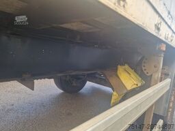 ACKERMANN-FRUEHAUF 18 to 2-Achs Anhänger Koffer Portaltüren