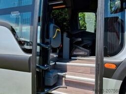 MERCEDES-BENZ 517 Sprinter GSR2 Automatik 20 SS Stock