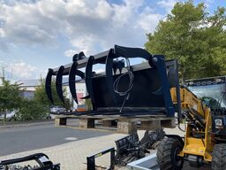 Berger Kraus Radlader/Teleskoplader BK810T *KUBOTA*