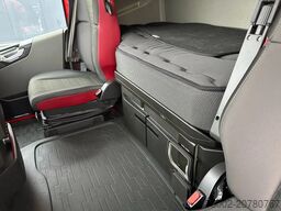 Volvo FH 460 362.199KM!! / Globetrotter 4x2 ADR (EXII...