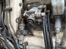 MAN 18.285 (GARBAGE TRUCK / TOP CONDITION / 6 CYLIN...