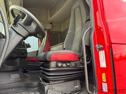 Volvo FH Globetrotter 4x2 ADR (EXII, EXIII, FL, AT) E...
