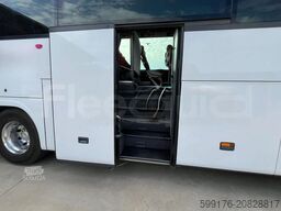 Setra S415