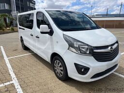 Opel Vivaro - B