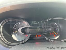Opel Vivaro - B