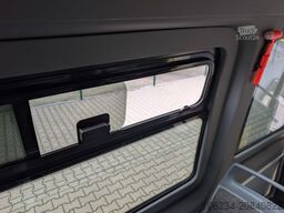 MERCEDES-BENZ eSprinter