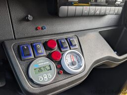 MERCEDES-BENZ eSprinter