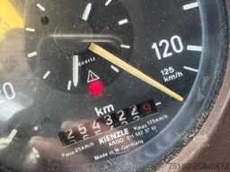 MERCEDES-BENZ 814 Pferdetransporter LKW 3-4 Pferde Wohnabt