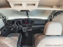 MEGAMOBIL Mega Lounge 680 S Twin Best Luxury Campervan