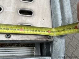 Mercedes-Benz Vario 612 D / Car - Machine Transporter 570 cm ...