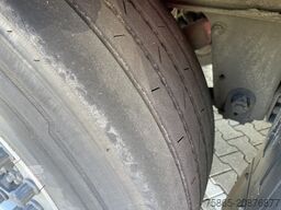 Schmitz Cargobull SCB S2 / Box Trailer / 2 axle Disk / NL Trailer...