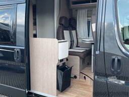 PÖSSL Roadcruiser Revolution | XL-Dach | Hubbett | AHK