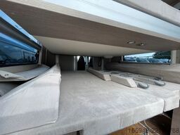 PÖSSL Roadcruiser Revolution | XL-Dach | Hubbett | AHK