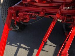 Fortschritt HW 80 Zug